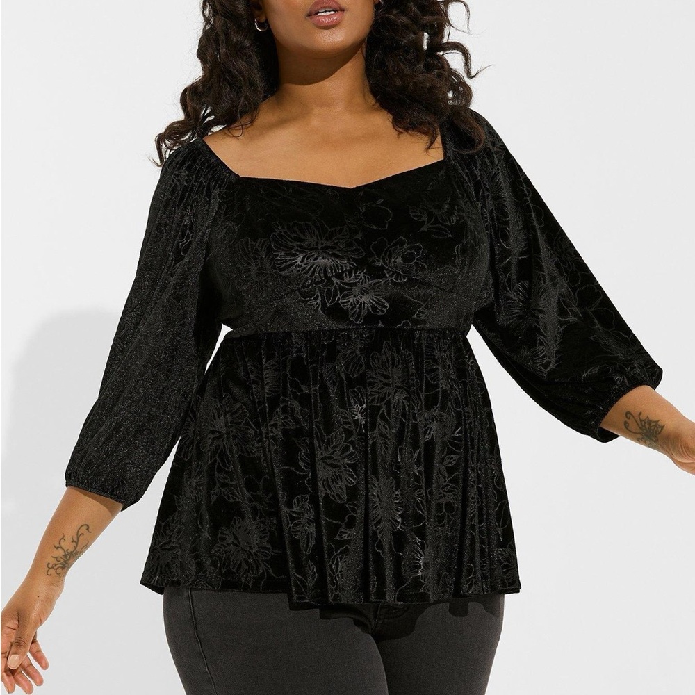 Elegant Black Velvet Women's Top